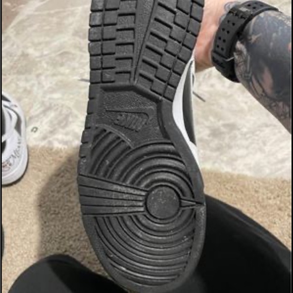 Nike SB Dunk High Supreme By Any Means - Picture 10 of 10